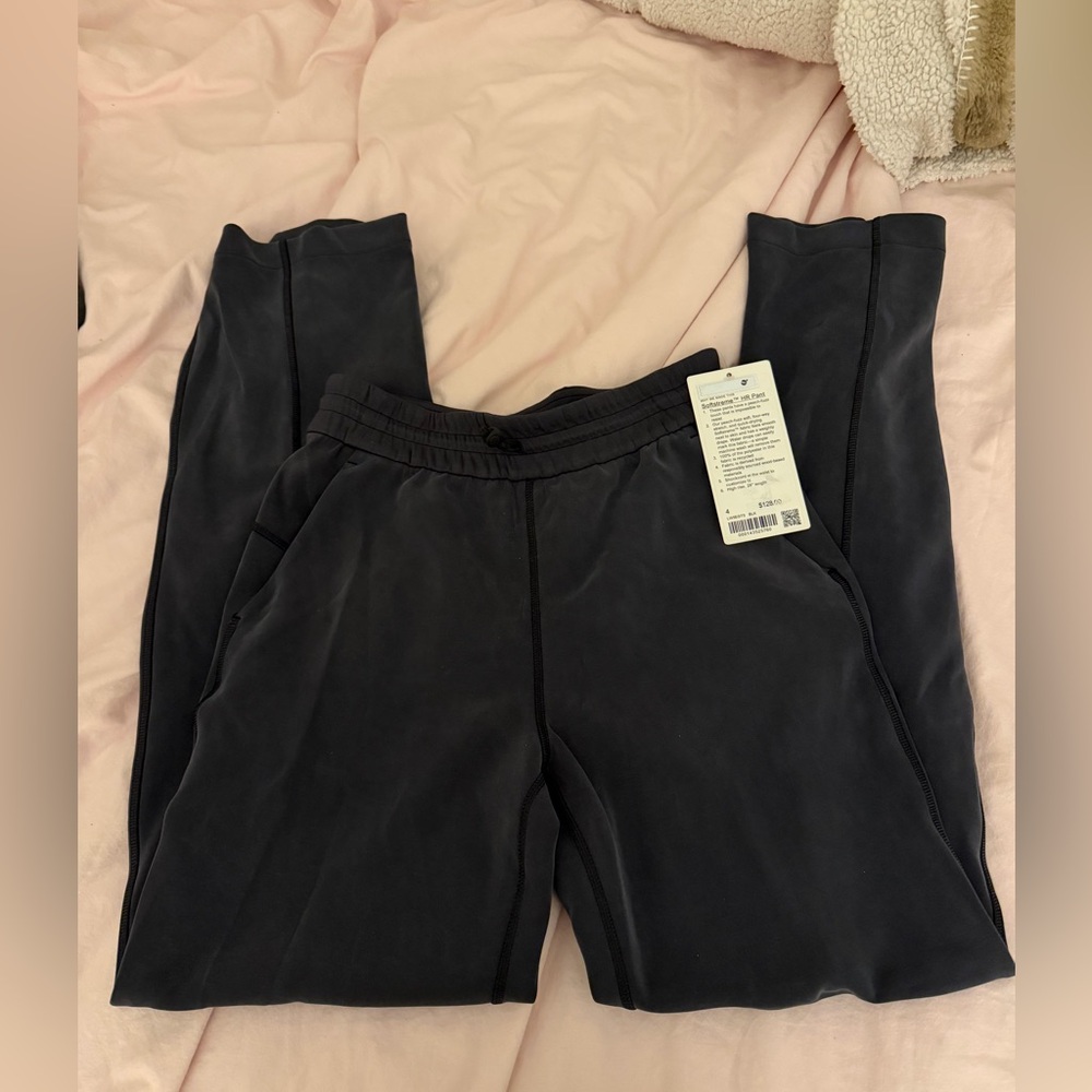 Lululemon Softstreme Pants!